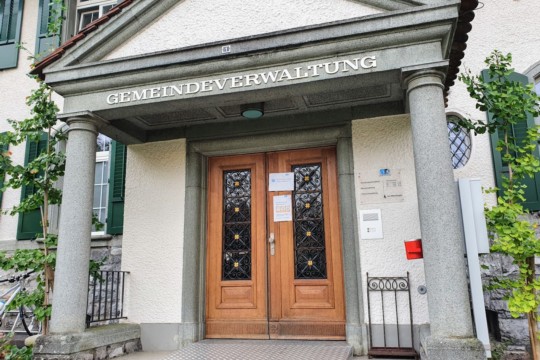 Gemeindeverwaltung Oberdiessbach Eingang_Isabelle Berger