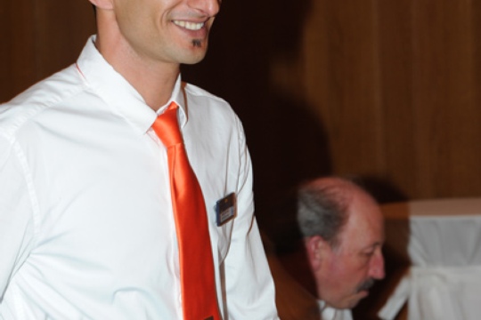 a4c588ebe484d71a27f7545ee4ebe104.jpg