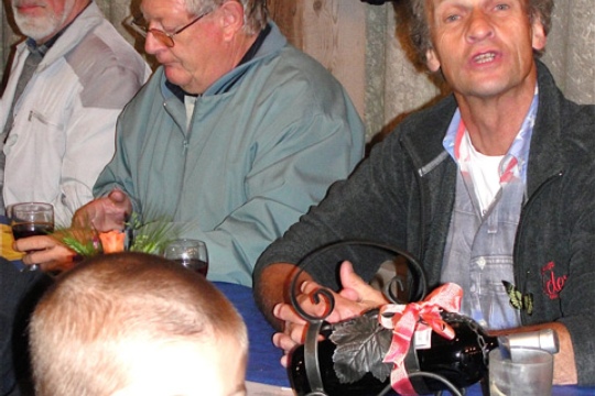 a4ebb8c8d8565282ae09e87293318e90.jpg