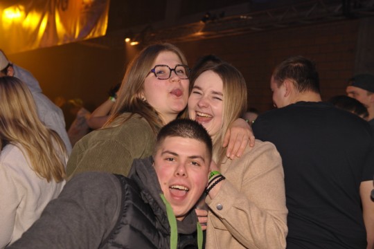 201