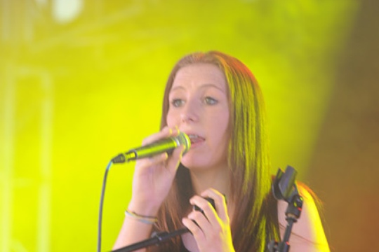 a9e5d683db2c7dd00cf70f2d120a5b83.jpg