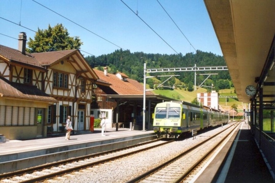 aaaea7a3872da990427215b1692bd586.jpg
