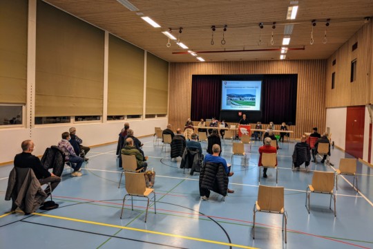 PXL_20211201_183257215