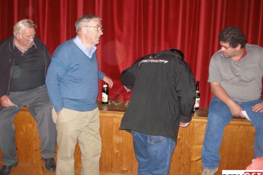 abfd8e6cfe31b61fd41611158228176a.jpg