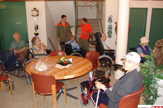 adf90f60a148f8420fccadb53e9ba749.jpg