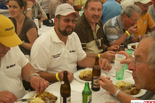 b0402d2b153b7503692cc8d43ef2876f.jpg