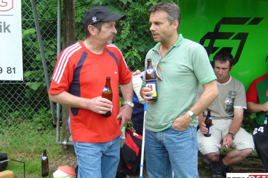 b05bfdc2ef537ebfb8f671b4d495d51f.jpg