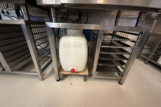 IMG_6864(1).jpeg
