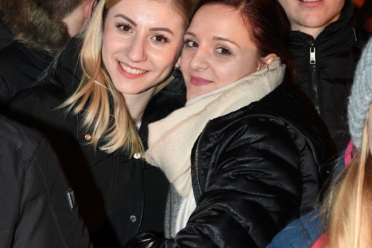 b3e5c71eed7dfa94d13ffe972c13ed7e.jpg