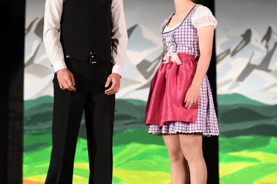 bb56a6322e94049f919e577bae3820dc.jpg