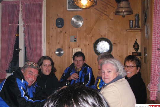 bbb17a0d8e00980085f09347ea6100dc.jpg