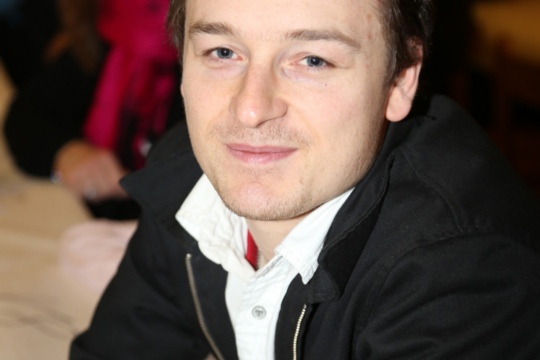 beb5fe7ecc0b95d9b5865b04f18df89a.jpg