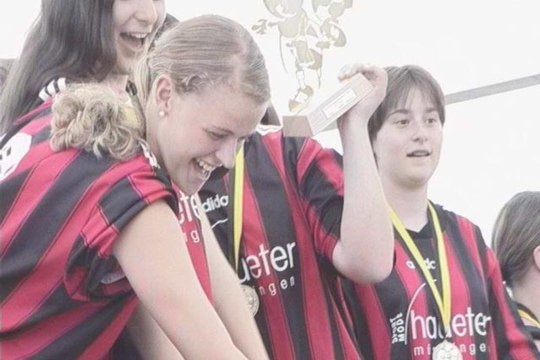 bede5ee2c005c63e9eb2c5791918bf08.jpg