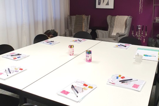 workshop-raum-lettering-kurse-schlosswil.jpg