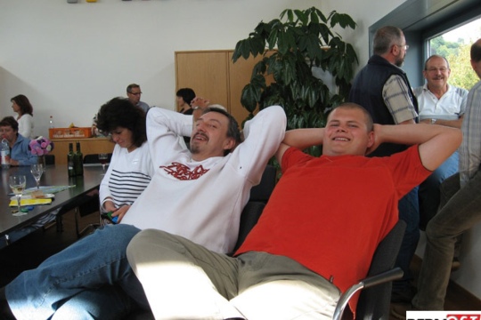 bff54011536a15a00a312aa0208e9825.jpg