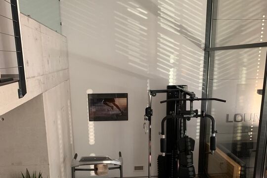 PHOTO-2025-04-02-11-58-45 12.jpg