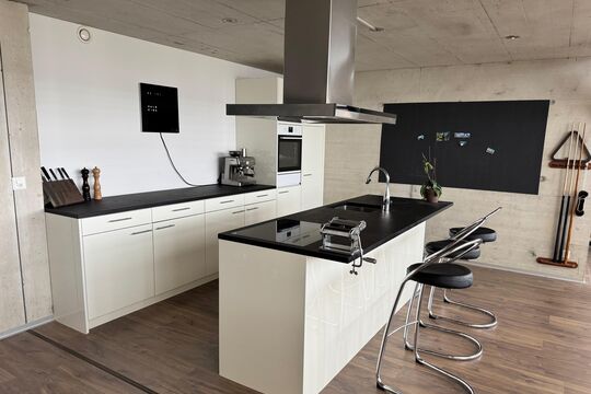 PHOTO-2025-04-20-18-54-53 3.jpg