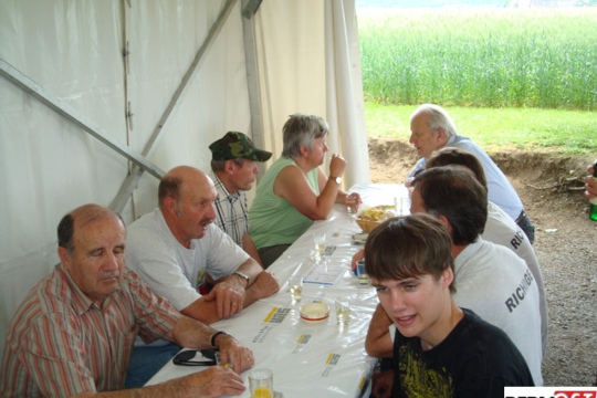 c31ed9180670e0bf5f7fca5727d23b69.jpg
