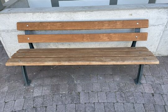 Gartenbank 1.jpeg