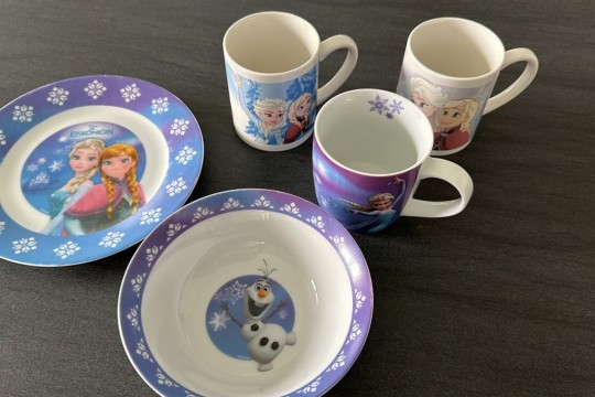 Essgeschirr Set Eiskönigin.jpeg