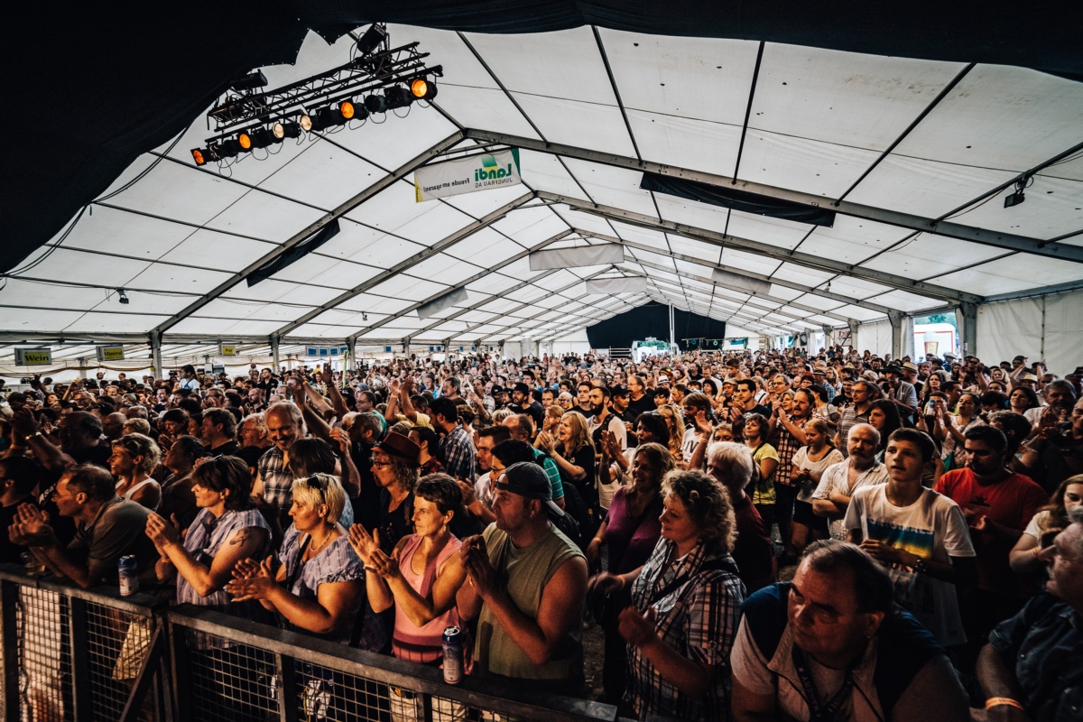 Rockfest2015-Sonntag_DSC0663_Publikum_Matthias Feusi