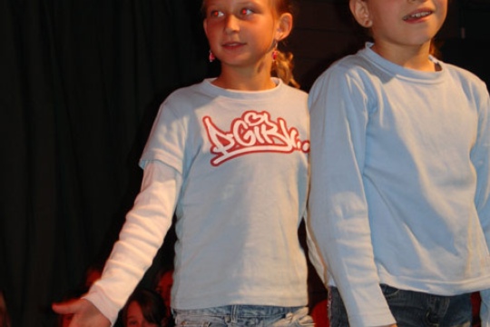 cc4f38ab2504daa809c8f252421390df.jpg