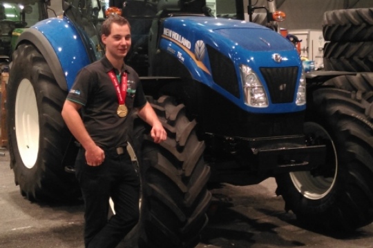 cdaea246daf14096934289db0c26d9c7.jpg