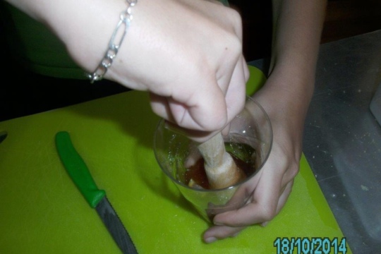 cf1220ad89e4589f8d0e7d985ba35bc4.jpg