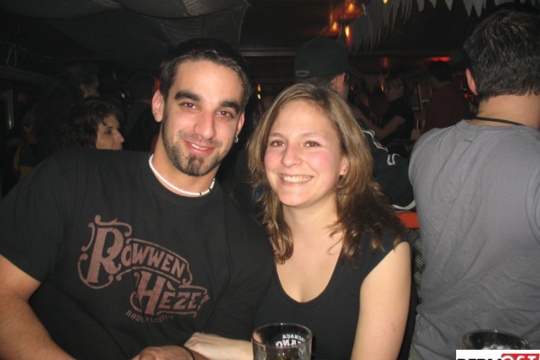 cfcda63d7e9517c1ff058514b3370032.jpg