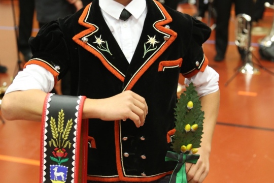 cfe6d1b75cf3449ed0c8015b3d809d9b.jpg
