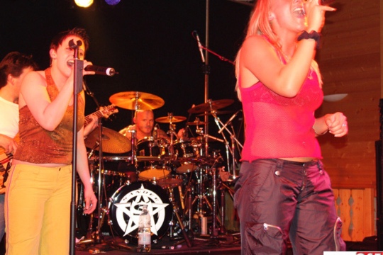 d083047962cc32ef85763ff6bc13bda5.jpg