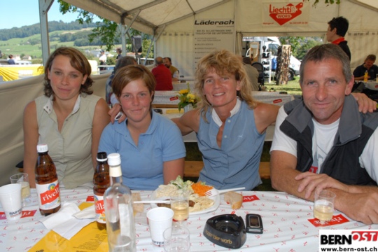 d092aad0b89edcc1c26fec264f0ac23a.jpg