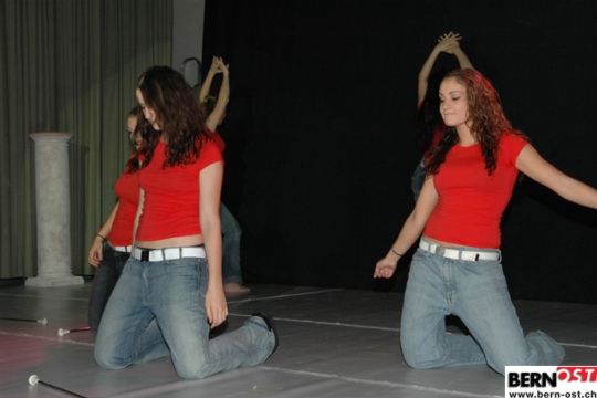 d0cbf7ac64bb9a9f046ea721c76860e9.jpg