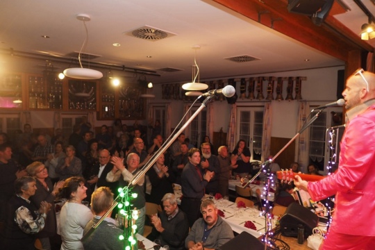 d1b6a7ca5fff8c50781b547d92dc7241.jpg