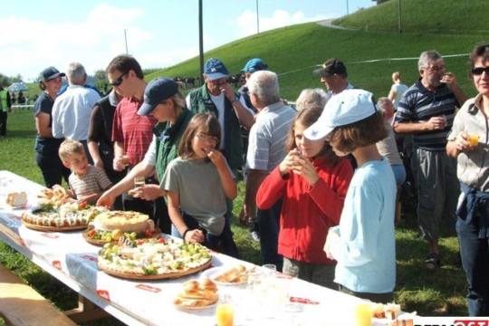 d24da591cc2f1b3623db95341b71d2d0.jpg