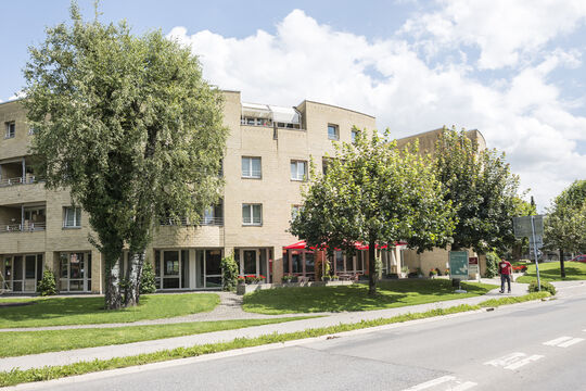 Altersheim_worb_B003_069_small.jpg