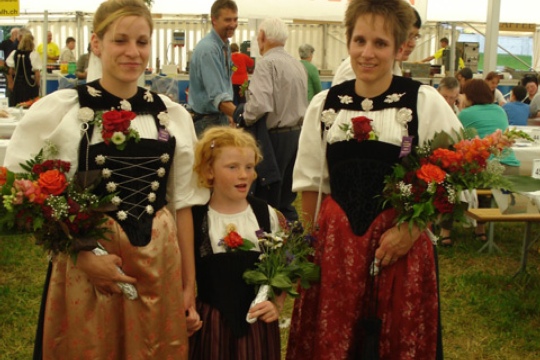 d4b76266676bbf850788e2e7cbe6eec6.jpg