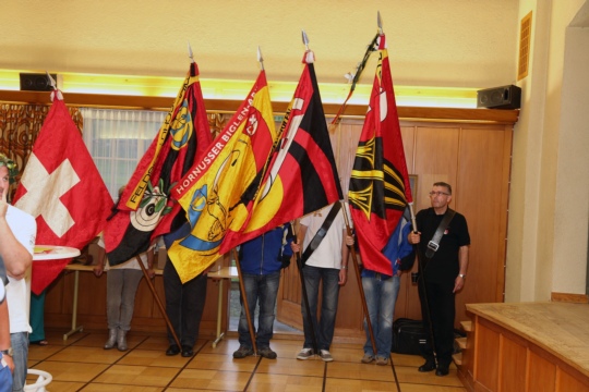 d5d37c4d6f7a5ede32006d00127cc48e.jpg