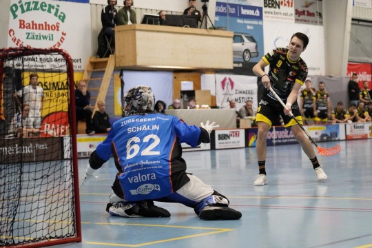 2023-12-02_Tigers-Zug_Penalty-Strohl.jpg