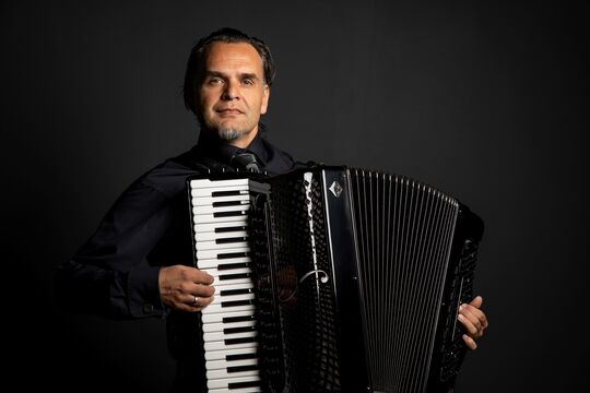 tulic_Nermin_Portraet_5_2026.jpg