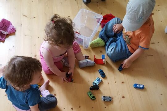 Tageselternverein quer