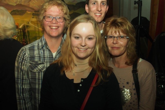 d7008345fdde7c9be945c133ebccd640.jpg