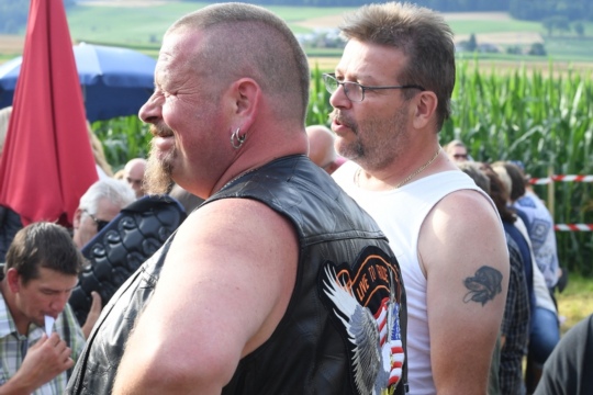 d8330fa09879a6992ae1dc9715d9fae2.jpg