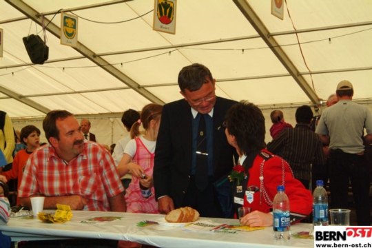 d8ce06ac60d0eba56cb800452bb9764c.jpg