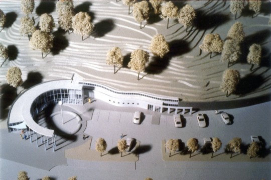 Swimming-hall-model