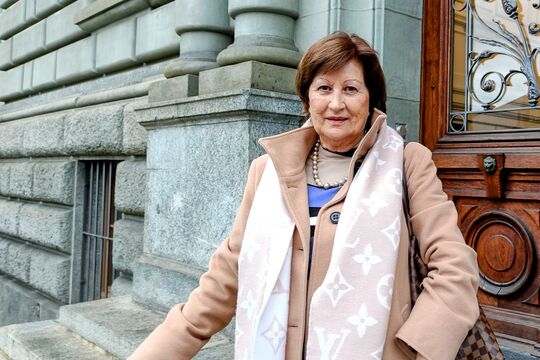 Bild Wer schlug ihr ins Gesicht? Und wer nahm die Goldkette?