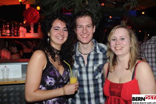 d9cdc0aac1d5f61a1671809d7b75e9aa.jpg