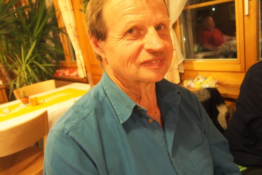 dafe5690a9283e3a5f398665149e49e0.jpg