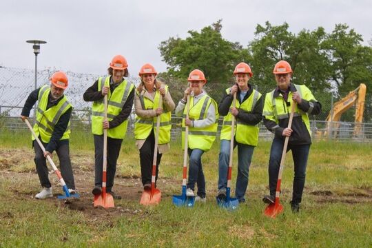 Bild Spatenstich f&uuml;r die neue Energiezentrale