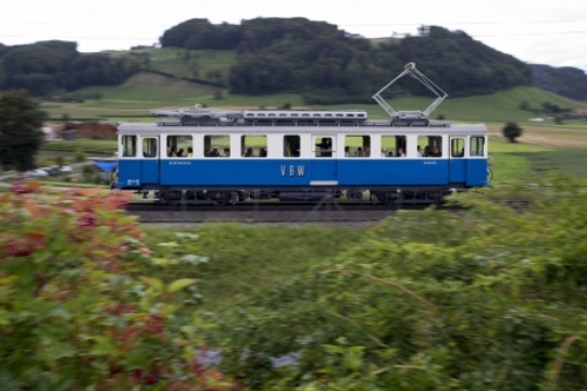 db6390a50c6dd6cfb114ff818fe4a4b9.jpg